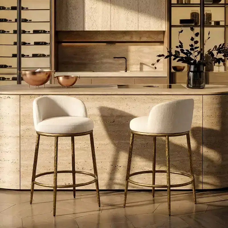 Lot de 2 tabourets de bar hauteur comptoir, tabourets de comptoir modernes rembourrés avec pieds en fer bronze martelé, chaises d'îlot en tissu bouclé pour salle à manger et bar