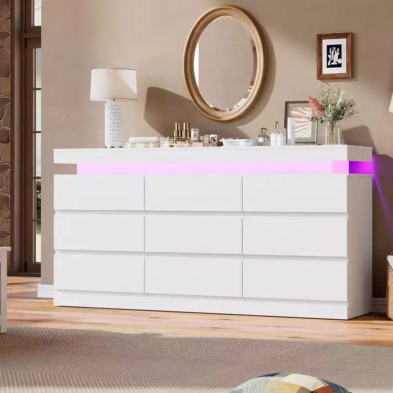Commode 9 tiroirs pour chambre à coucher, Meuble de rangement avec station de recharge et lumières LED, Double armoire de rangement en bois, Meuble TV commode moderne
